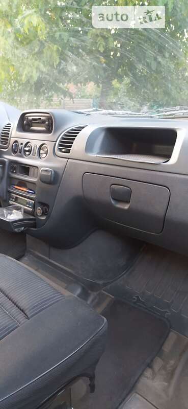 Грузопассажирский фургон Mercedes-Benz Sprinter 2005 в Харькове