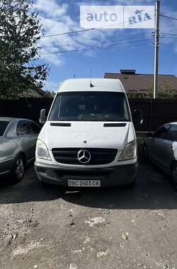 Грузовой фургон Mercedes-Benz Sprinter 2008 в Львове