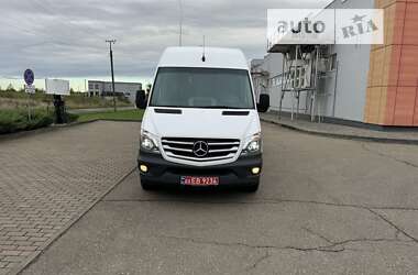 Вантажний фургон Mercedes-Benz Sprinter 2017 в Виноградові