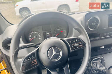 Грузовой фургон Mercedes-Benz Sprinter 2019 в 