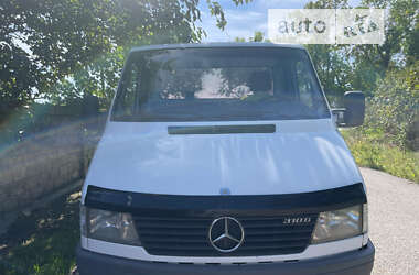 Эвакуатор Mercedes-Benz Sprinter 2000 в Одессе