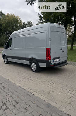 Грузовой фургон Mercedes-Benz Sprinter 2018 в 