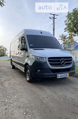 Вантажопасажирський фургон Mercedes-Benz Sprinter 2019 в Чернівцях