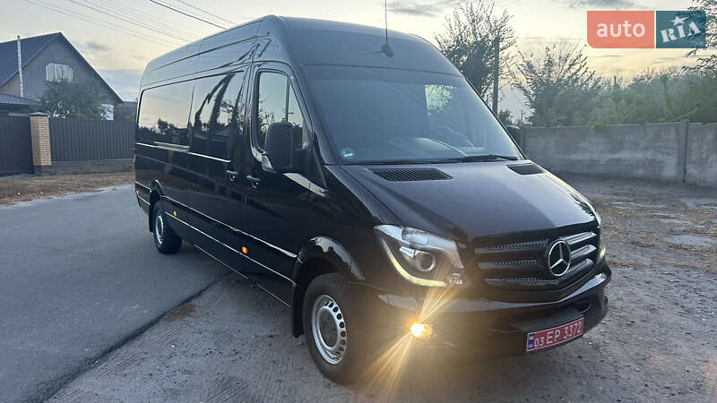 Вантажний фургон Mercedes-Benz Sprinter 2017 в 