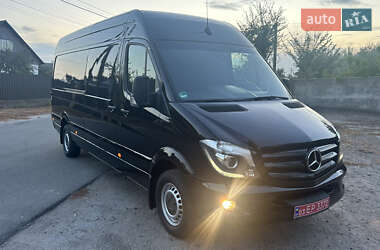 Вантажний фургон Mercedes-Benz Sprinter 2017 в 