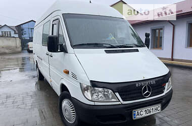 Вантажний фургон Mercedes-Benz Sprinter 2005 в Львові