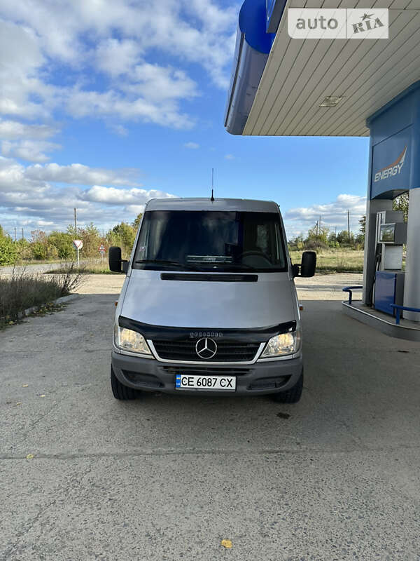 Mercedes-Benz Sprinter 2005