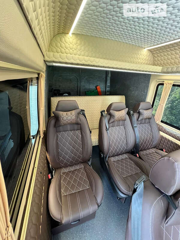 Мікроавтобус Mercedes-Benz Sprinter 2020 в Товсте