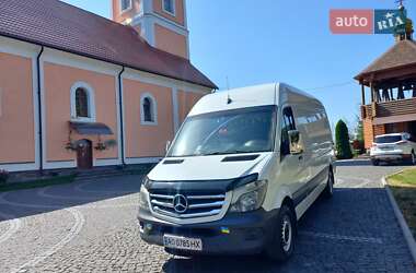 Грузовой фургон Mercedes-Benz Sprinter 2015 в 