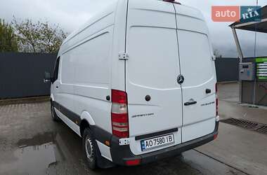 Вантажний фургон Mercedes-Benz Sprinter 2016 в Виноградові