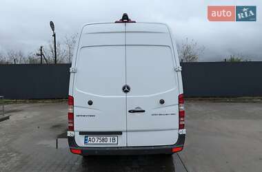 Вантажний фургон Mercedes-Benz Sprinter 2016 в Виноградові