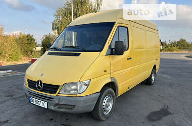 Вантажний фургон Mercedes-Benz Sprinter 2004 в Полтаві