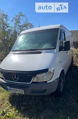 Грузовой фургон Mercedes-Benz Sprinter 2003 в Житомире