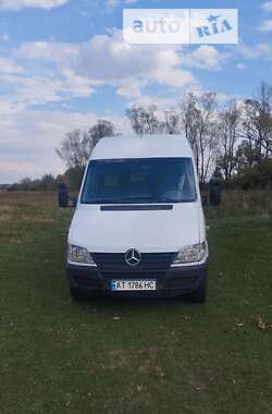 Вантажопасажирський фургон Mercedes-Benz Sprinter 2003 в Тисмениці