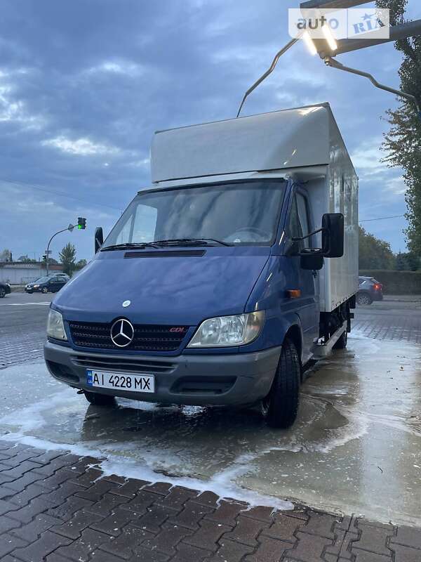 Вантажний фургон Mercedes-Benz Sprinter 2005 в Києві