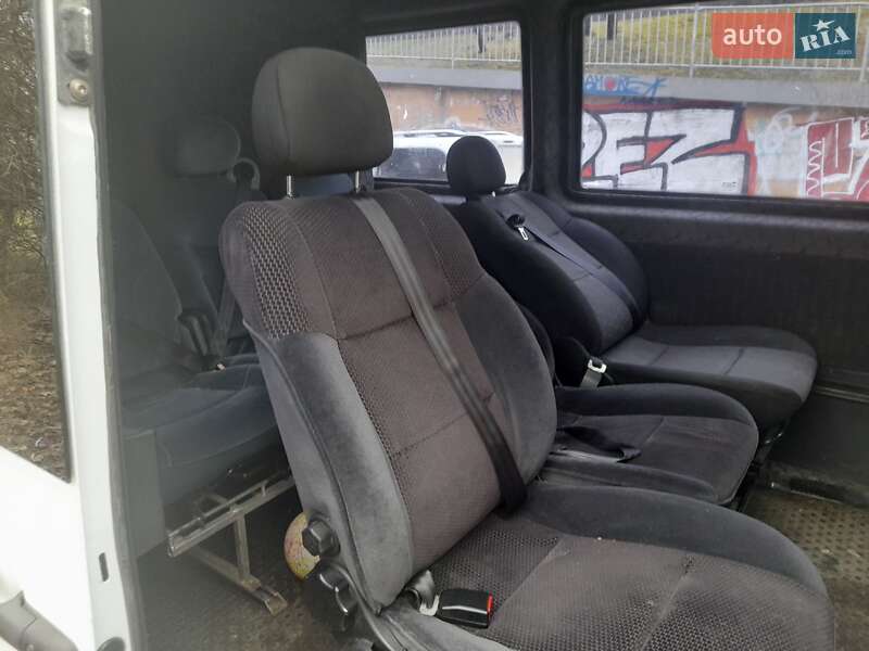 Микроавтобус Mercedes-Benz Sprinter 2002 в Ужгороде