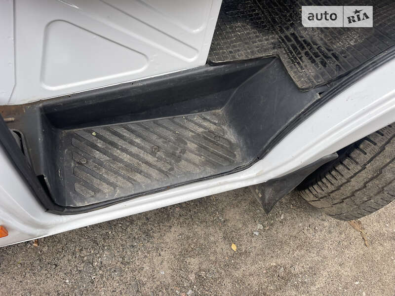 Другие автобусы Mercedes-Benz Sprinter 2002 в Киеве