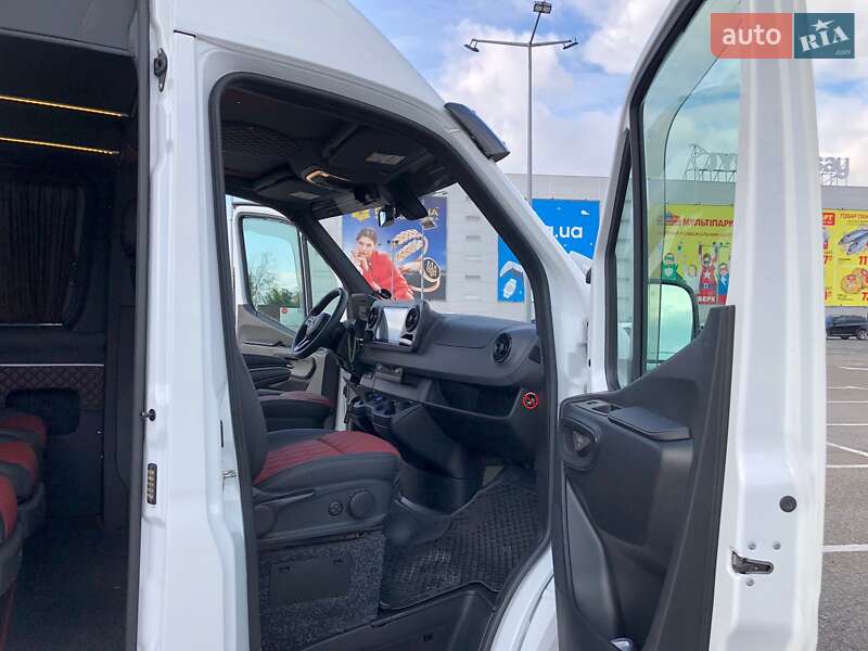 Мікроавтобус Mercedes-Benz Sprinter 2021 в Чернівцях