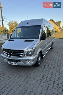 Микроавтобус Mercedes-Benz Sprinter 2012 в 
