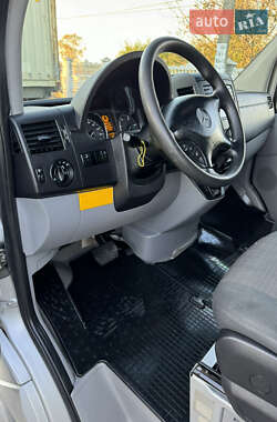 Микроавтобус Mercedes-Benz Sprinter 2012 в 