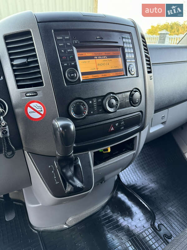 Мікроавтобус Mercedes-Benz Sprinter 2012 в Мамаївцах