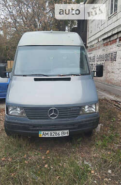 Мікроавтобус Mercedes-Benz Sprinter 1998 в Києві