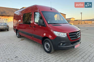 Грузовой фургон Mercedes-Benz Sprinter 2019 в 