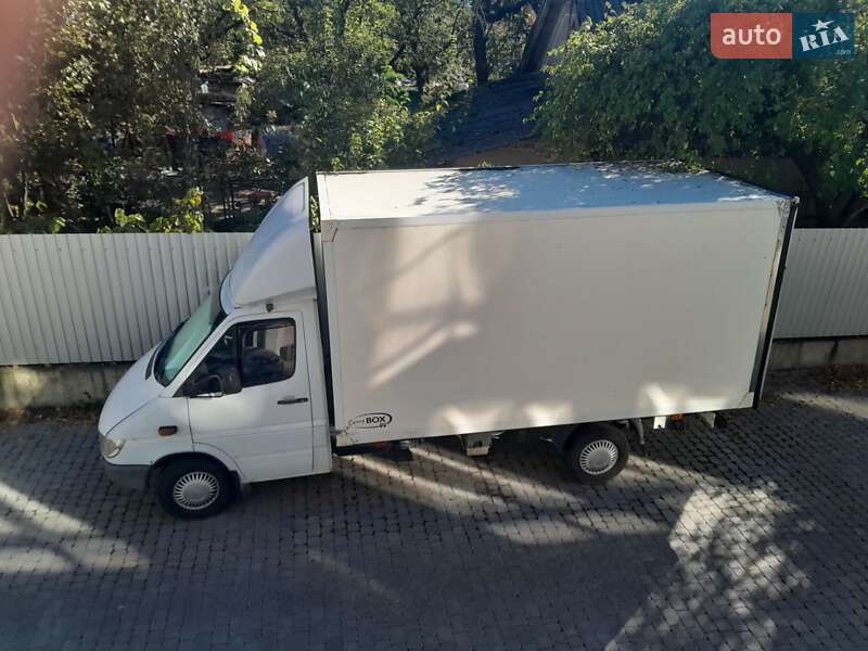 Вантажний фургон Mercedes-Benz Sprinter 2005 в Тернополі фото 35 Вантажний фургон Mercedes-Benz Sprinter 2005 в Тернополі