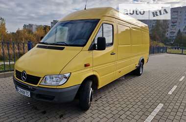 Вантажний фургон Mercedes-Benz Sprinter 2004 в Дрогобичі