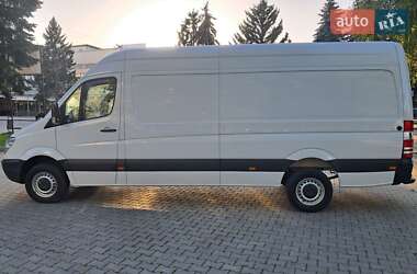 Грузовой фургон Mercedes-Benz Sprinter 2012 в Черновцах