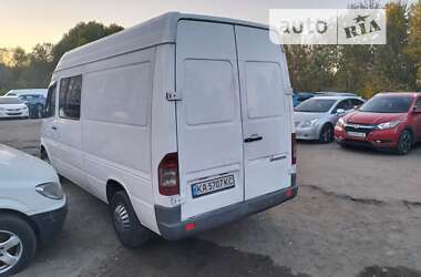 Вантажопасажирський фургон Mercedes-Benz Sprinter 2004 в Києві