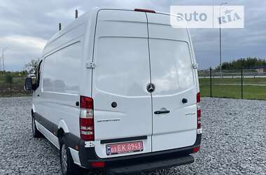 Вантажний фургон Mercedes-Benz Sprinter 2017 в Дубні