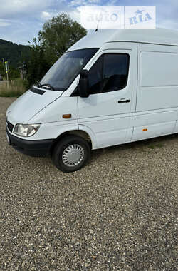 Грузовой фургон Mercedes-Benz Sprinter 2005 в Вижнице