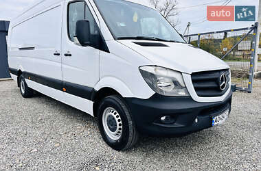 Вантажний фургон Mercedes-Benz Sprinter 2016 в Іршаві