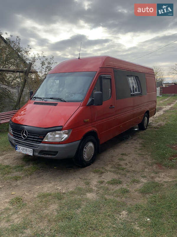 Мікроавтобус Mercedes-Benz Sprinter 2001 в Березному