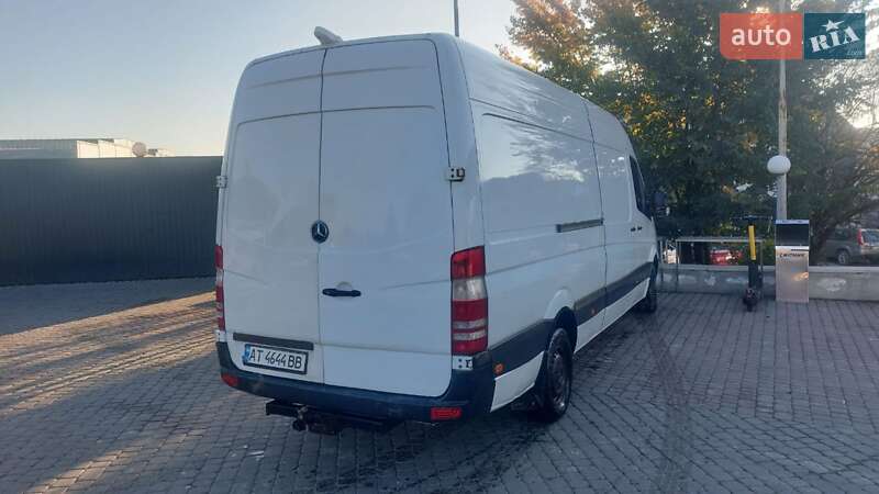 Вантажний фургон Mercedes-Benz Sprinter 2007 в Івано-Франківську