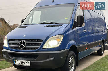 Вантажний фургон Mercedes-Benz Sprinter 2009 в Івано-Франківську