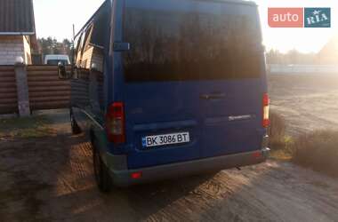 Микроавтобус Mercedes-Benz Sprinter 2006 в Вараше