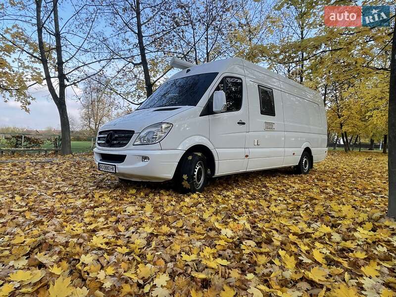 Дом на колесах Mercedes-Benz Sprinter 2011 в Ужгороде