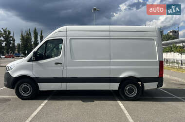 Вантажний фургон Mercedes-Benz Sprinter 2020 в Києві