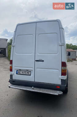 Грузовой фургон Mercedes-Benz Sprinter 1996 в 