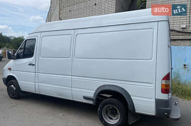 Грузовой фургон Mercedes-Benz Sprinter 1996 в 