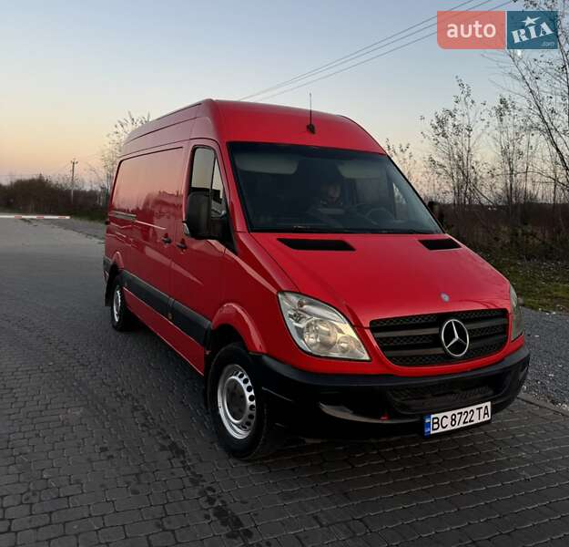 Вантажний фургон Mercedes-Benz Sprinter 2008 в Винниках