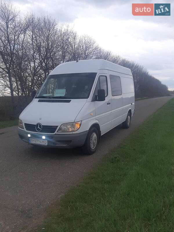 Грузопассажирский фургон Mercedes-Benz Sprinter 2003 в Одессе