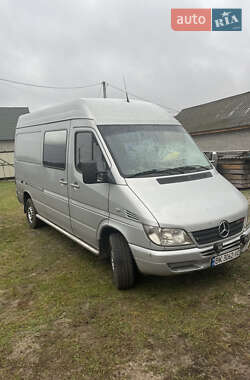 Вантажопасажирський фургон Mercedes-Benz Sprinter 2005 в Сарнах