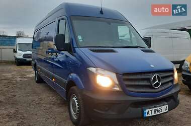 Грузовой фургон Mercedes-Benz Sprinter 2015 в Ивано-Франковске