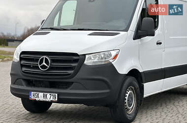 Грузовой фургон Mercedes-Benz Sprinter 2020 в 