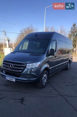 Вантажопасажирський фургон Mercedes-Benz Sprinter 2019 в Чернівцях