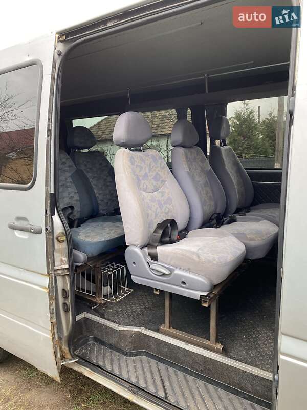 Мікроавтобус Mercedes-Benz Sprinter 2004 в Береговому