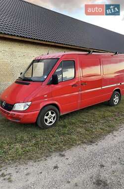 Вантажний фургон Mercedes-Benz Sprinter 2002 в Києві